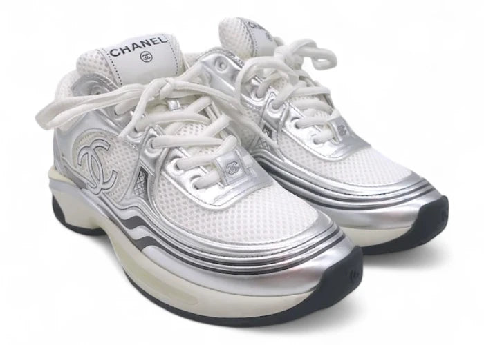 Chanel Runner