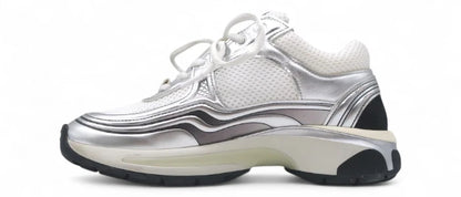 Chanel Runner